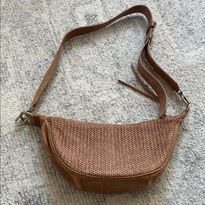 Hobo Knox Sling